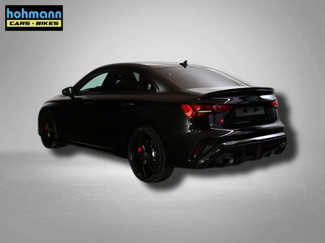 Audi RS3 2.5 TFSI 7-Gang S tronic quattro 