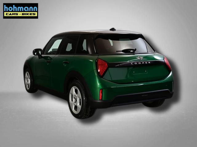 MINI Cooper C Essential Trim 1.5 7-Gang Steptronic 