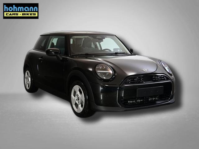 MINI Cooper C Essential Trim 1.5 7-Gang Steptronic 