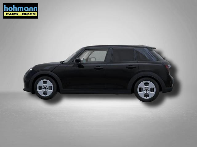 MINI Cooper C Essential Trim 1.5 7-Gang Steptronic 