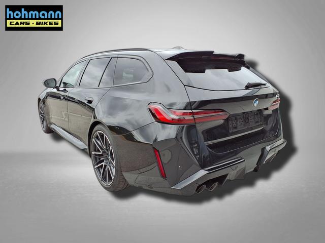 BMW M5 Touring 4.4 8-Gang Steptronic xDrive 