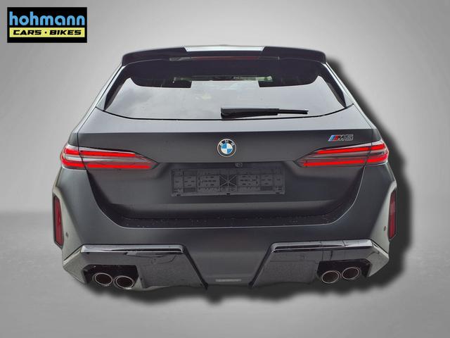 BMW M5 M 4.4 V8 Plug in Hybrid 8-Gang Steptronic 