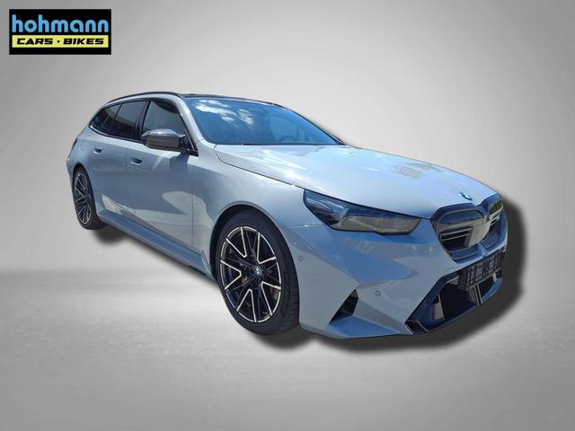 BMW M5 Touring M Steptronic xDrive 