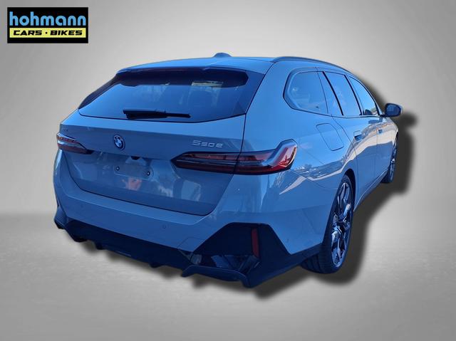 BMW 5er Touring M Sportpaket Pro 550e xDrive 