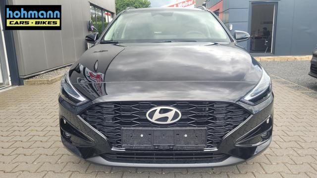 Hyundai i30 Kombi Family SW Family*Navi*LED*Shzg*Lhzg*PDC*Cam*16Zoll* 