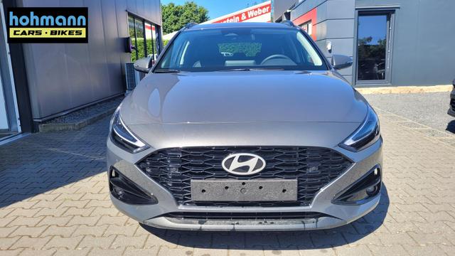 Hyundai i30 Kombi Family SW Family*Navi*LED*Shzg*Lhzg*PDC*Cam*16Zoll* 