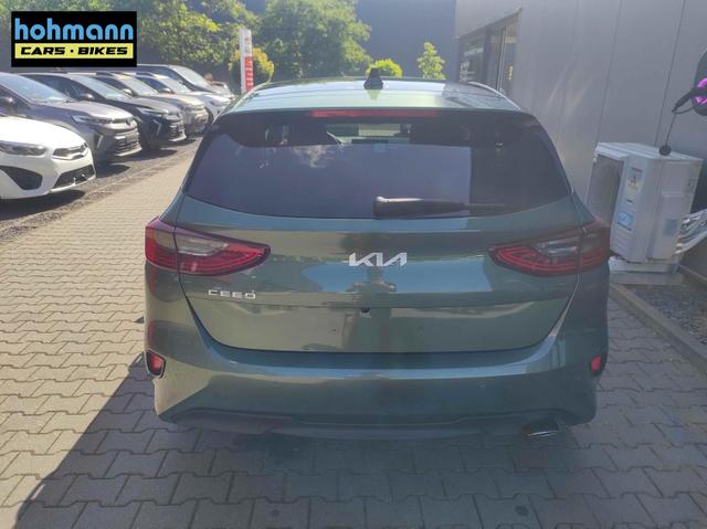 Kia Ceed Platinum AT*LED*Navi*Shzg*PDCv+h*Cam*SD*17" 