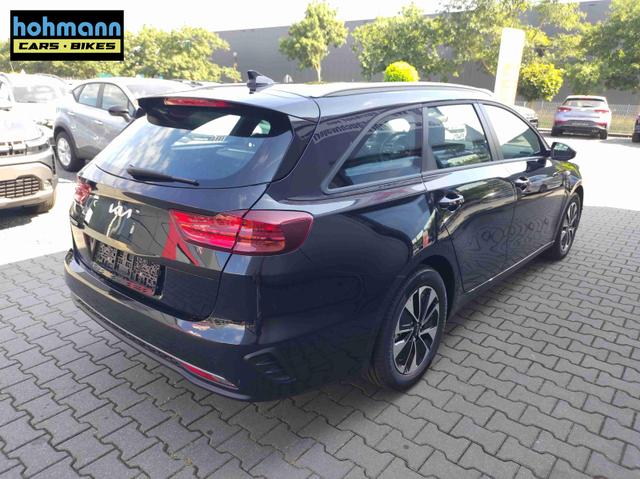 Kia Ceed Sportswagon Gold SW 1.5 GOLD*Navi*Shzg*Lhzg*PDC*Cam*16Zoll* 