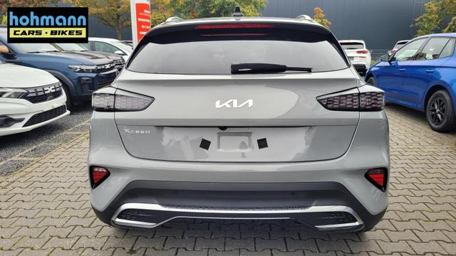 Kia XCeed TOP Nightline*Pano*LED*Navi*PDC*Cam*ACC*18" 