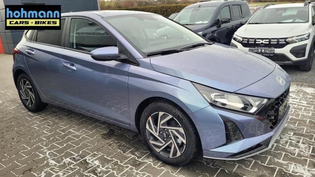 Hyundai i20 Family Family*Navi*Shzg*Lhzg*PDC*Cam*16Zoll*ACA* 
