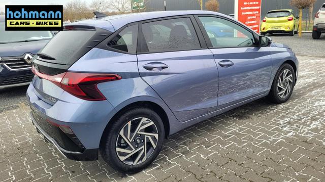 Hyundai i20 Family Family*Navi*Shzg*Lhzg*PDC*Cam*16Zoll*ACA* 