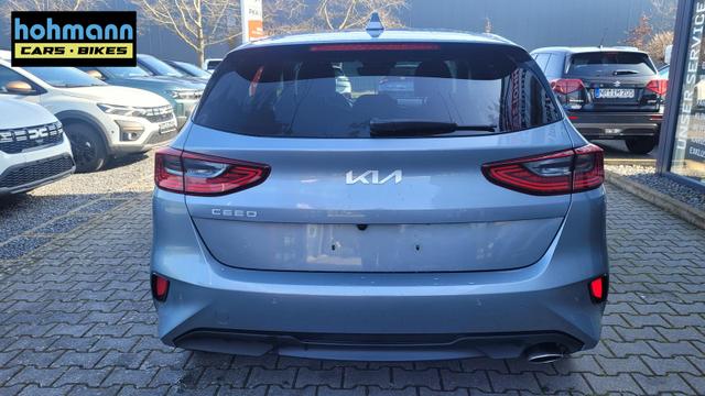 Kia Ceed Gold 1.5 AT*LED*Navi*Shzg*Lhzg*PDC*Cam*17Zoll* 