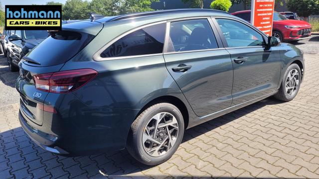 Hyundai i30 Kombi GO SW 1.6 GO*Navi*LED*Shzg*Lhzg*PDC*Cam*16Zoll* 