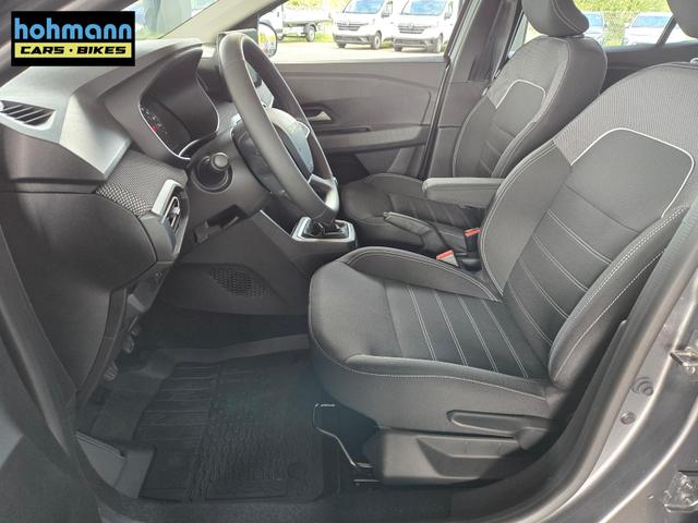 Dacia Logan EXPRESSION TCe 90 / NAVI Carplay LED Tempomat PDC *Frei Haus geliefert* 