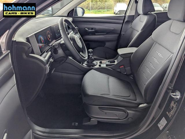Hyundai TUCSON E-Motion 1.6 T-GDI 2WD / Panoramadach Sitz + Lenkradheizung LED Navi PDC V&H Kamera Alu 18" 