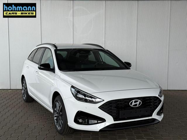 Hyundai i30 Kombi Comfort 1.5 DPI / Sitz + Lenkradheizung LED Navi Tempomat PDC V.&H Kamera Alu 17" 