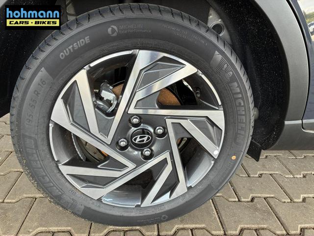 Hyundai BAYON Wave 1.2 MPI / Sitz & Lenkradheizung Navi Rückfahrkamera Tempomat Alu 16" 