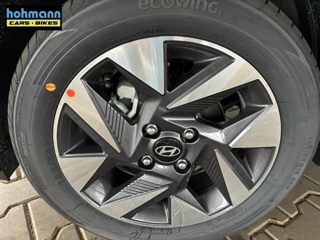 Hyundai i10 Advance 1.2 GDI Automatik / Rückfahrkamera Sitz + Lenkradheizung Navi Alu 15" 