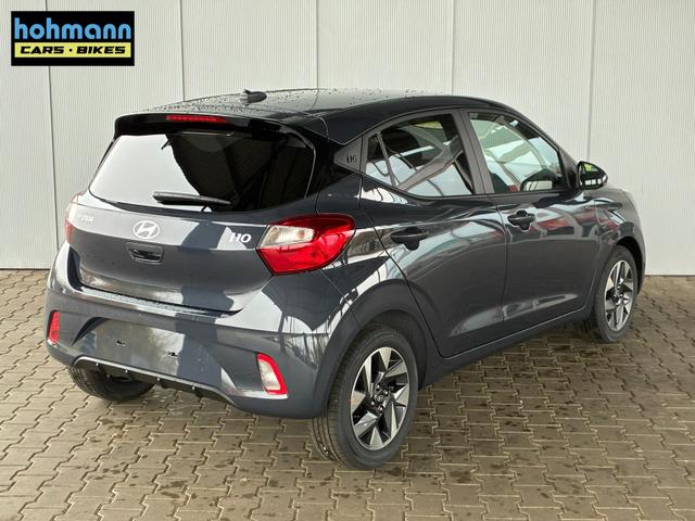 Hyundai i10 Advance 1.2 GDI Automatik / Rückfahrkamera Sitz + Lenkradheizung Navi Alu 15" 