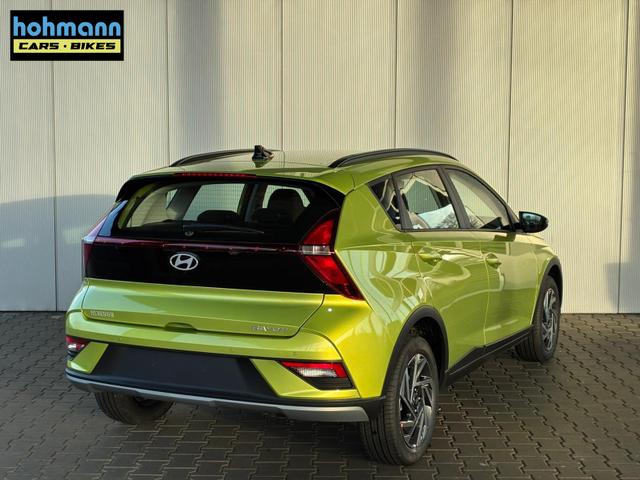 Hyundai BAYON Wave 1.0 T-GDI / Sitz & Lenkradheizung Navi R&uuml;ckfahrkamera Tempomat Alu 16" 