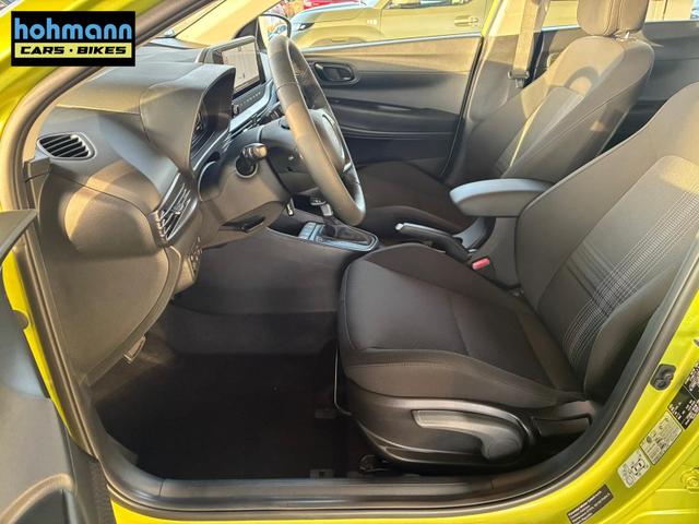 Hyundai BAYON Wave 1.0 T-GDI / Sitz & Lenkradheizung Navi R&uuml;ckfahrkamera Tempomat Alu 16" 