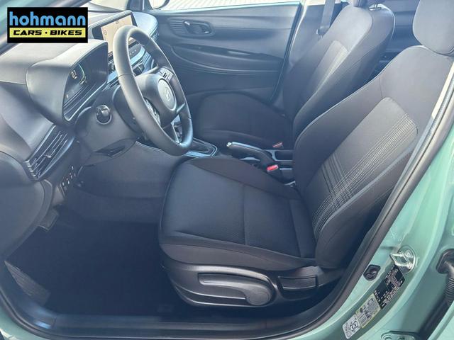 Hyundai i20 Comfort 1.0 T-GDi 7DCT / Navi Tempomat Sitz + Lenkradheizung PDC Hinten mit Kamera 