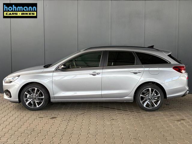 Hyundai i30 Kombi Comfort Plus 1.0 TGDI / Keyless Totwinkelassis. PDC V&H + Kamera Sitz Lenkradheizung LED Alu 17'' 
