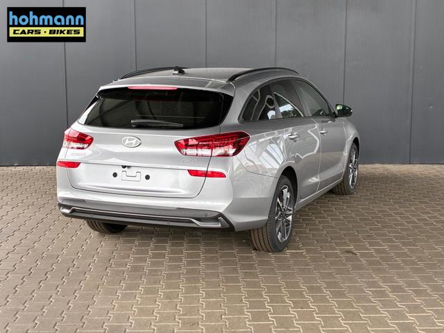 Hyundai i30 Kombi Comfort Plus 1.0 TGDI DCT / Navi Sitz + Lenkradheizung PDC V&H Kamera LED Alu 17" 