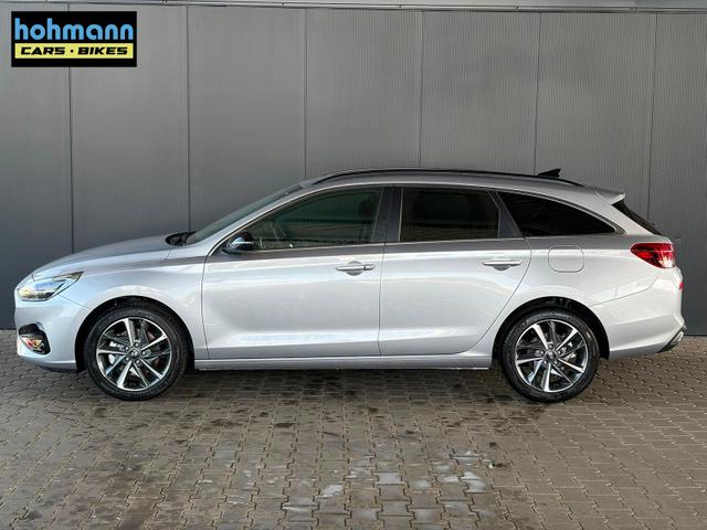 Hyundai i30 Kombi Comfort Plus 1.0 T-GDI DCT Navi/ Totwinkel Assistent/ PDC V&H + Kamera/ Alu 17" 