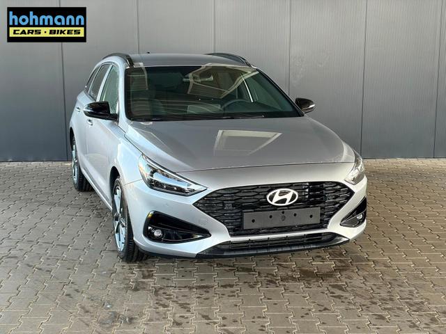 Hyundai i30 Kombi Comfort Plus 1.0 T-GDI DCT Navi/ Totwinkel Assistent/ PDC V&H + Kamera/ Alu 17" 