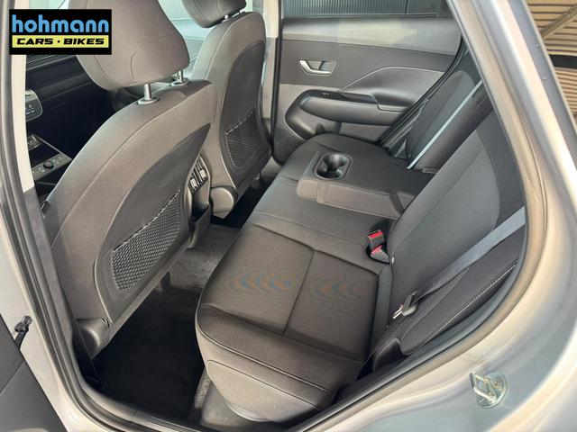 Hyundai KONA Comfort Plus 1.6 T-GDI 2WD 7-DCT / 360 Grad PDC vorne + hinten ACC Sitz Lenkradheizung LED Alu 18'' 