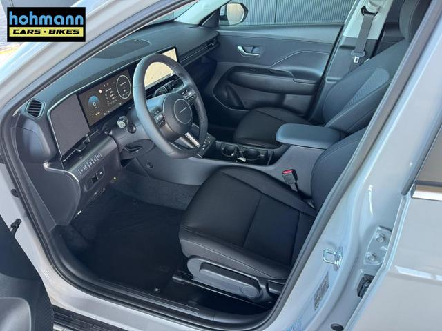 Hyundai KONA Comfort Plus 1.6 T-GDI 2WD 7-DCT / 360 Grad PDC vorne + hinten ACC Sitz Lenkradheizung LED Alu 18'' 