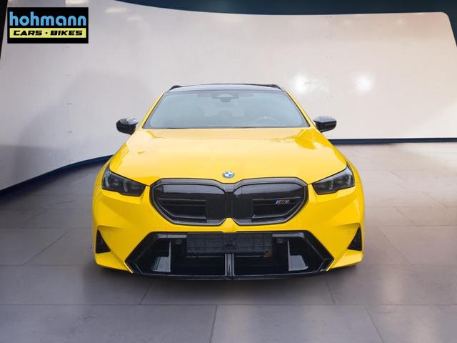 BMW M5 Basis Touring Comfort+DrivAssistPlus+FFC+Pano 