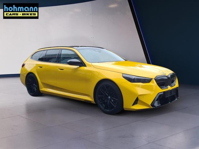 BMW M5 Basis Touring Comfort+DrivAssistPlus+FFC+Pano 
