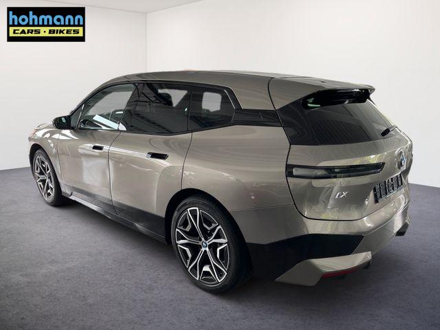 BMW iX 40 xDrive Sportpaket/Edition Excellence/22Z 