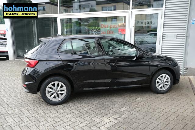 Skoda Fabia Selection Schwarz 