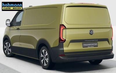 Volkswagen T7 Kastenwagen kurz E-Transporter BEV mit 1.Gang Automatik 100 kW, Klimaautomatik f&uuml;r 1 Zone, Au&szlig;enspiegel elektr. klappbar, Ladekabel 5 m Mode 3 Typ 2 31 A Tasche 
