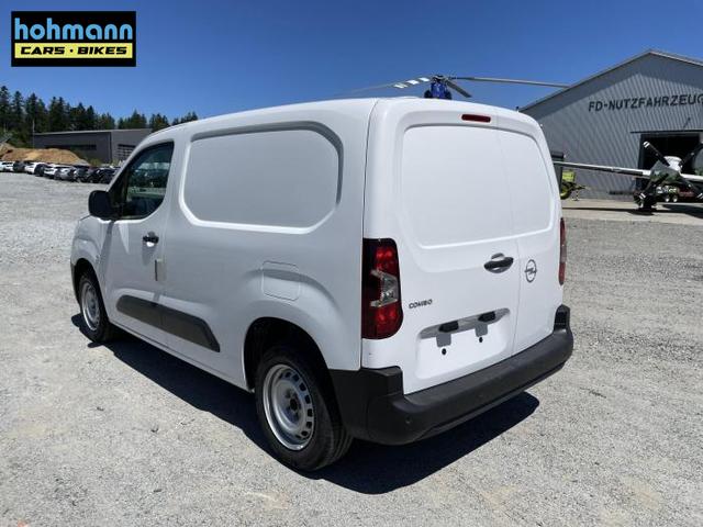 Opel Combo Cargo L1 (Cargo L1) 1.2 DIT 81kW (110 PS) 6-Gang Schaltgetriebe 
