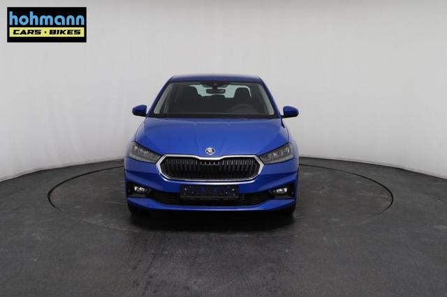 Skoda Fabia Essence (Essence) 1.0 MPI 59kW (80 PS) 5-Gang-Schaltgetriebe 