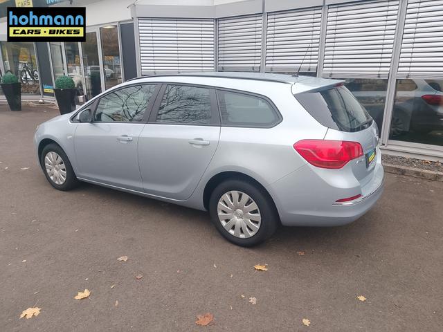 Opel Astra Sports Tourer Edition 1.2 Turbo 6-Gang J 1.6 Selection - wenig KM 