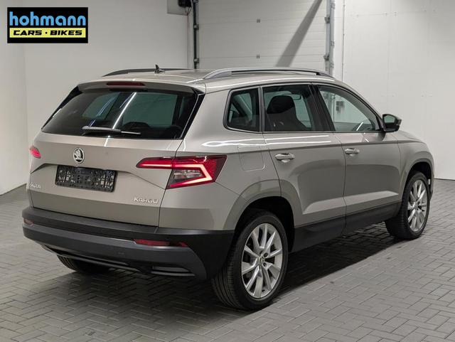 Skoda Karoq Style Navi/AHK/SHZ/Kam/Keyless/18"LM 