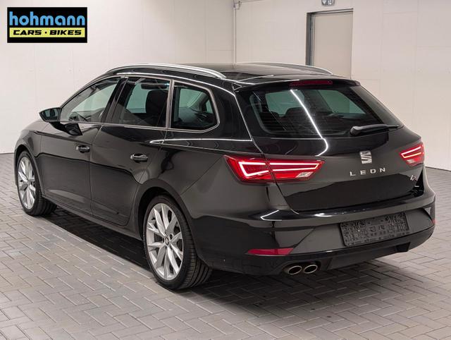 Seat Leon Sportstourer FR ST LED/Navi/SHZ/PDC/Pano/Tempom./18-LM 