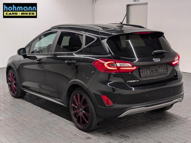 Ford Fiesta Active LED/Navi/SHZ/AHK/Kam/Tempom./17-LM 
