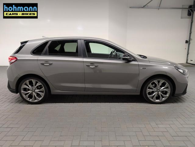 Hyundai i30 N-Line Navi/SHZ/LHZ/PDC/Kam/18-LM 