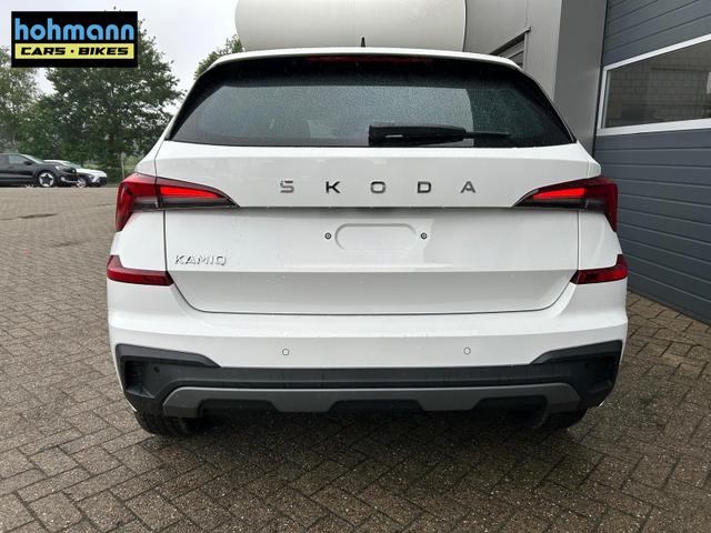 Skoda Kamiq 1.0 TSI 115PS DSG Selection Matrix-LED Sitzheizung Garantieverlängerung Klimaautomatik Parksensoren Skoda-Radio drahtlos Apple CarPlay + Android Auto Digital Cockpit Tempomat abg.Scheiben 