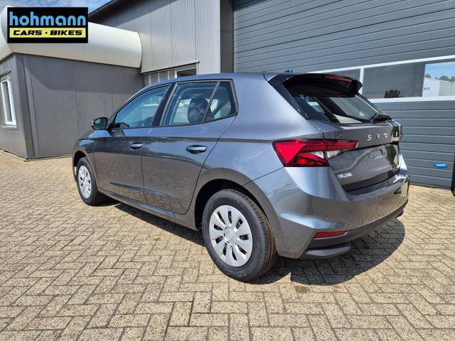 Skoda Fabia 1.0 TSI 115PS DSG Selection 5-türig Rückf.Kamera Parksensoren Sitzheizung Multifunktionslenkrad Klima Skoda-Radio Bluetooth Touchscreen Tempomat Nebelsch. Apple CarPlay + Android Auto 