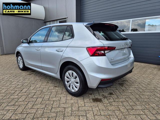 Skoda Fabia 1.0 TSI 115PS DSG Selection 5-türig Rückf.Kamera Parksensoren Sitzheizung Multifunktionslenkrad Klima Skoda-Radio Bluetooth Touchscreen Tempomat Nebelsch. Apple CarPlay + Android Auto 