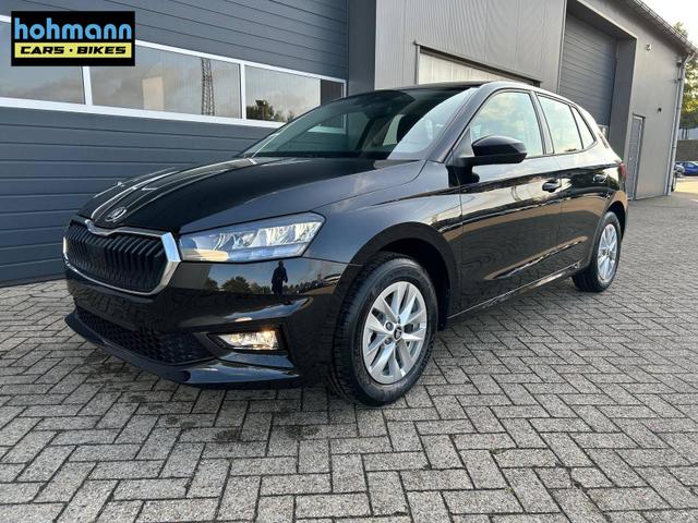 Skoda Fabia 1.0 TSI 115PS DSG Selection 5-türig 15"LM Rückf.Kamera Parksensoren Sitzheizung Multifunktionslenkrad Klima Skoda-Radio Bluetooth Touchscreen Tempomat Nebelsch. Apple CarPlay + Android Auto 