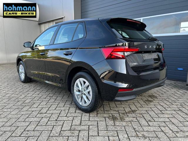 Skoda Fabia 1.0 TSI 115PS DSG Selection 5-türig 15"LM Rückf.Kamera Parksensoren Sitzheizung Multifunktionslenkrad Klima Skoda-Radio Bluetooth Touchscreen Tempomat Nebelsch. Apple CarPlay + Android Auto 