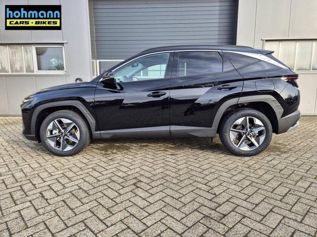 Hyundai TUCSON Trend 1.6 T-GDI 150PS Automatik TZ 2026 Teil-Leder Sitzheizung v+h Lenkradheizung Klimaautomatik Navi Touchscreen DAB+ Apple CarPlay + Android Auto PDC R&uuml;ckf.-Kamera Matrix-LED-Scheinw. 